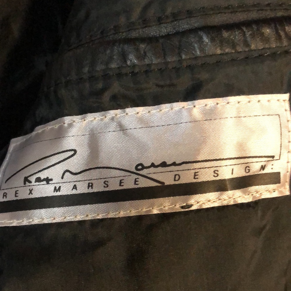 Leather jacket - Picture 4 of 5